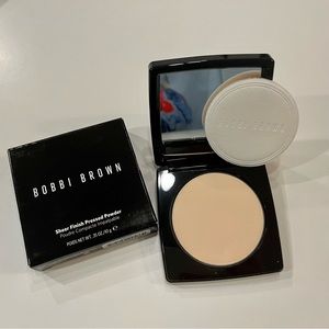 Bobbi Brown Sheer Finish Pressed Setting Powder-Pale Yellow
